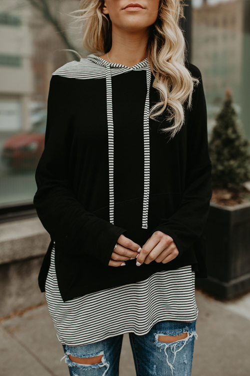 Lovely Trendy Hooded Collar Striped Patchwork Black Cotton Blends Hoodies
Lovely Trendy Hooded Collar Striped Patchwork Black Cotton Blends Hoodies