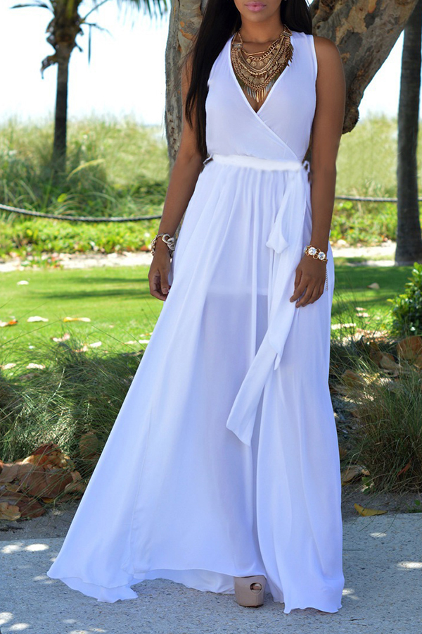 Lovely Chic V Neck White Maxi Dress
Lovely Chic V Neck White Maxi Dress