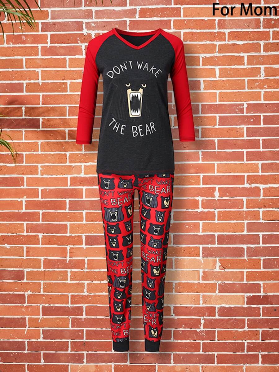 Lovely Family O Neck Cartoon Print Patchwork Dark Grey Mom Two-piece Pants Set, Women
Lovely Family O Neck Cartoon Print Patchwork Dark Grey Mom Two-piece Pants Set, Women