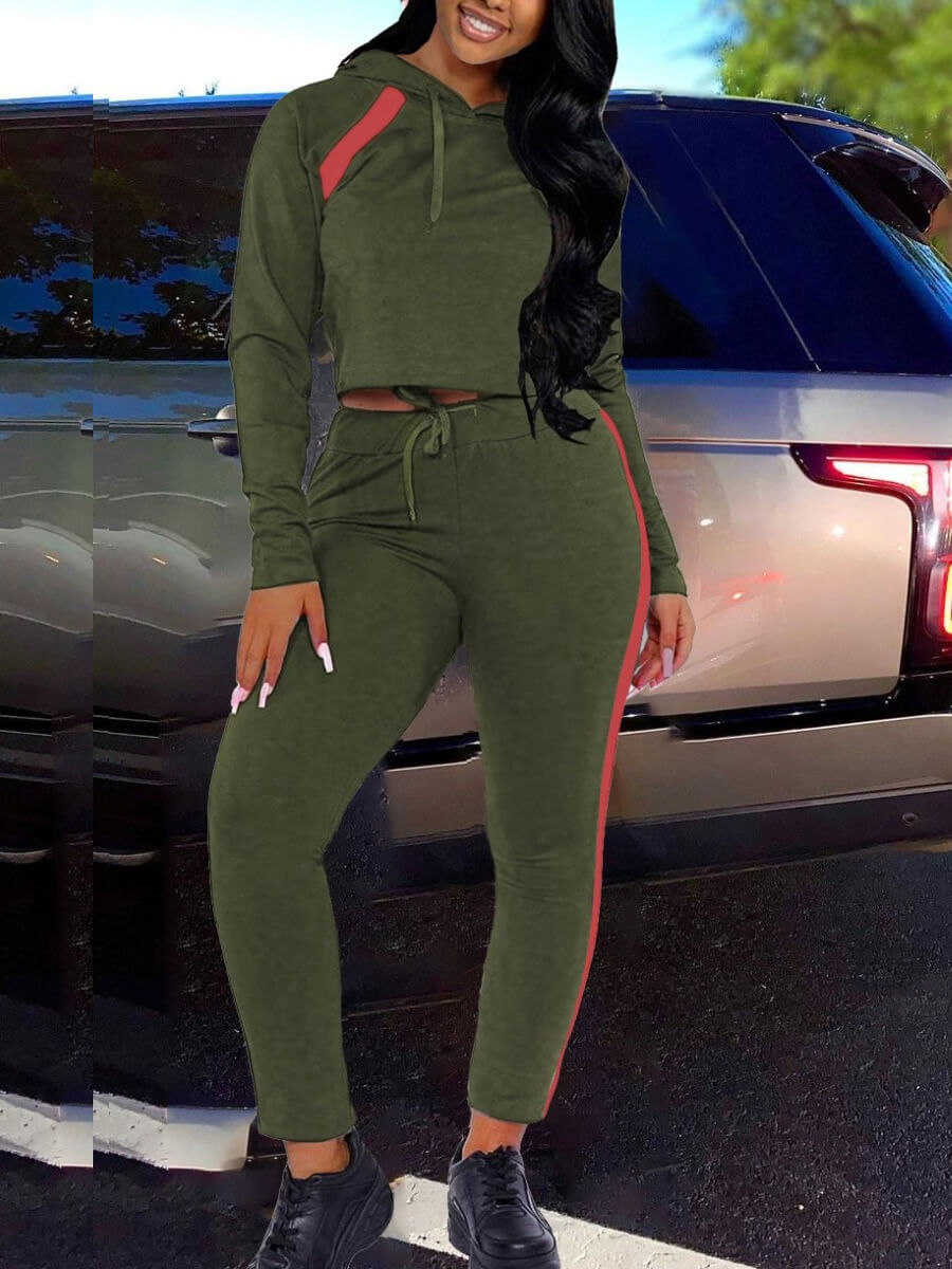 Lovely Casual Hooded Collar Patchwork Drawstring Design Army Green Two Piece Pants Set
Lovely Casual Hooded Collar Patchwork Drawstring Design Army Green Two Piece Pants Set