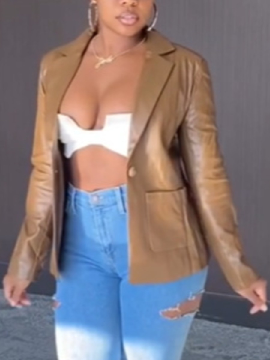 LW Pocket Button Design Leather, Khaki
LW Pocket Button Design Leather, Khaki