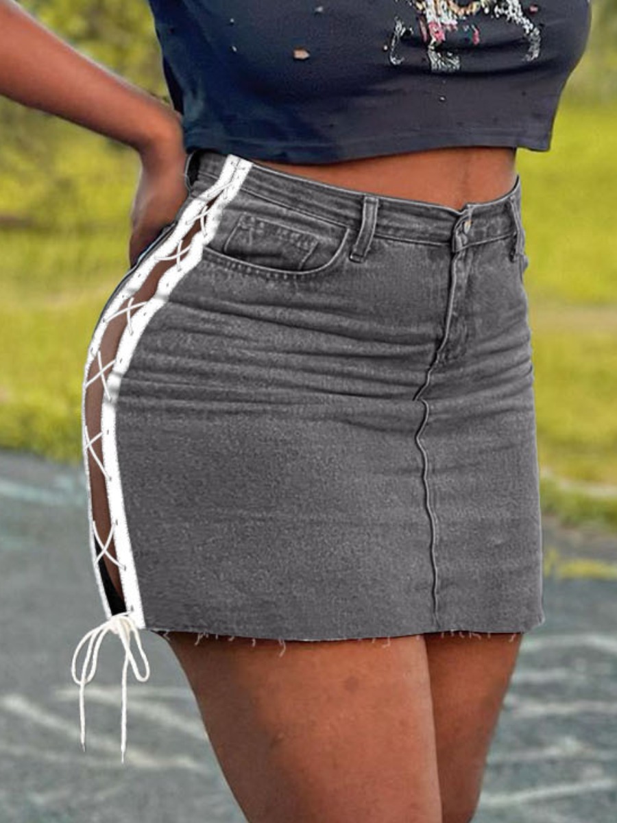 Lovely Raw Edge Bandage Design Denim Skirt, Grey 
Lovely Raw Edge Bandage Design Denim Skirt, Grey