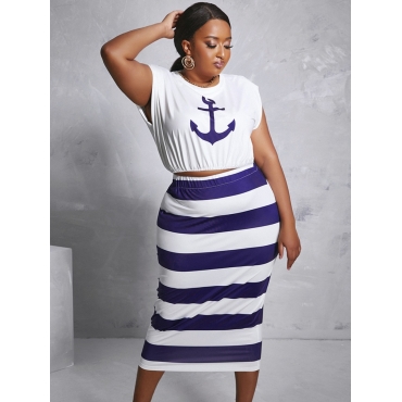 LW COTTON Plus Size Casual Round Neck Striped Deep Blue Two-piece Skirt Set
LW COTTON Plus Size Casual Round Neck Striped Deep Blue Two-piece Skirt Set