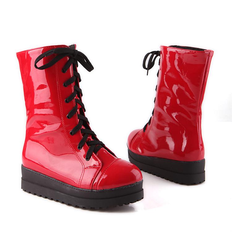 snow boots red laces