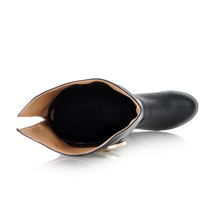 flat heel slip on boots