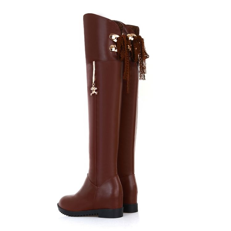 knee high boots with mid heel