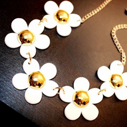 Fashion White Metal Necklace_Necklace_Jewellery_Accessories