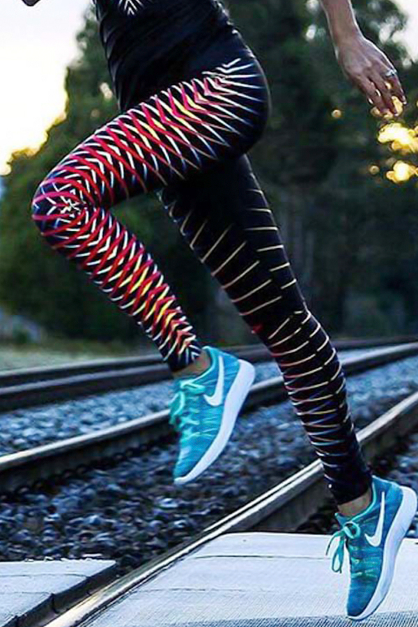 Leisure Elastic Waist Printed Red Polyester Leggings