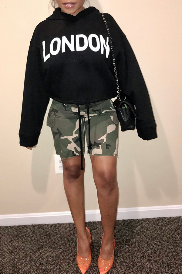 

Lovely Euramerican Hooded Collar Printed Black Hoodies