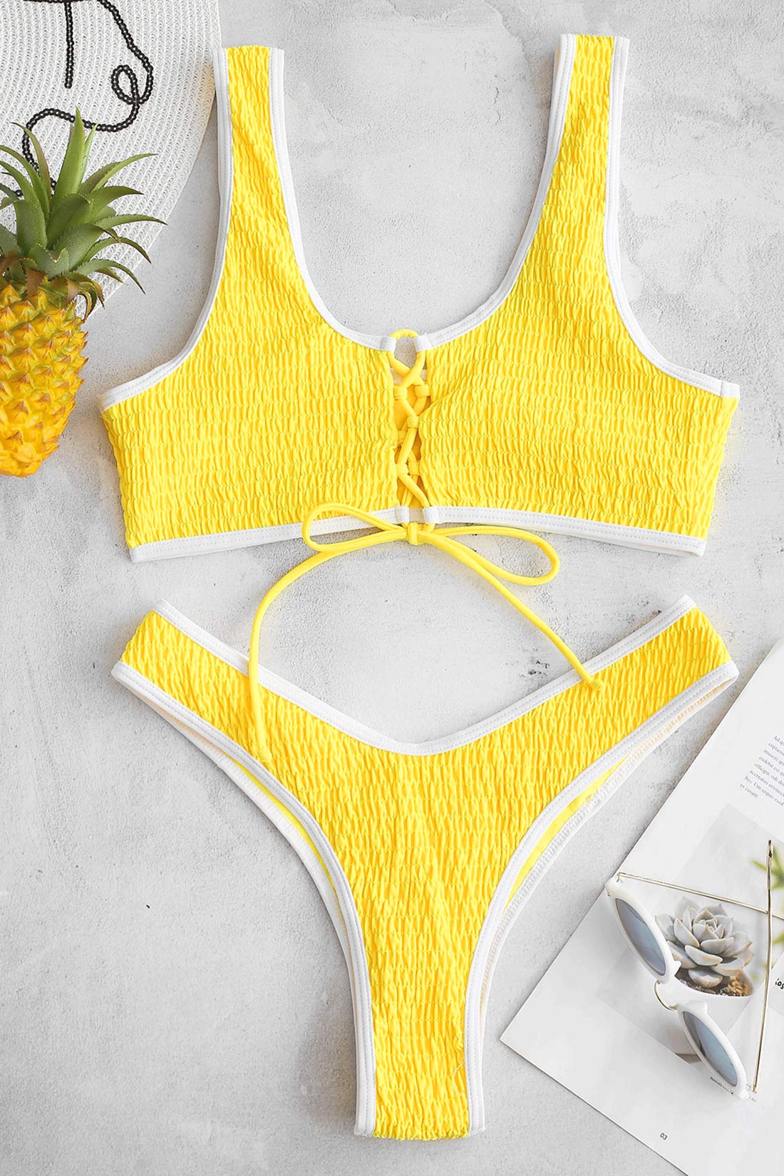 

Lovely Sexy Patchwork Yellow Two-piece Swimwears