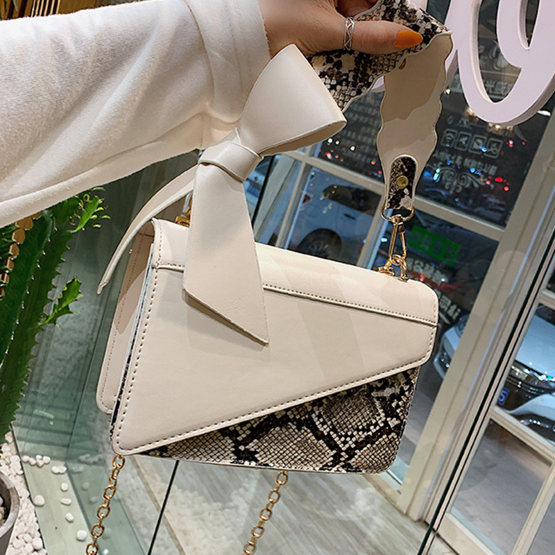 

Lovely Fashion Animal Printed White PU Messenger Bag