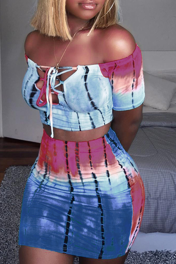 

Lovely Trendy Hollowed-out Light Pink Two-piece Skirt Set