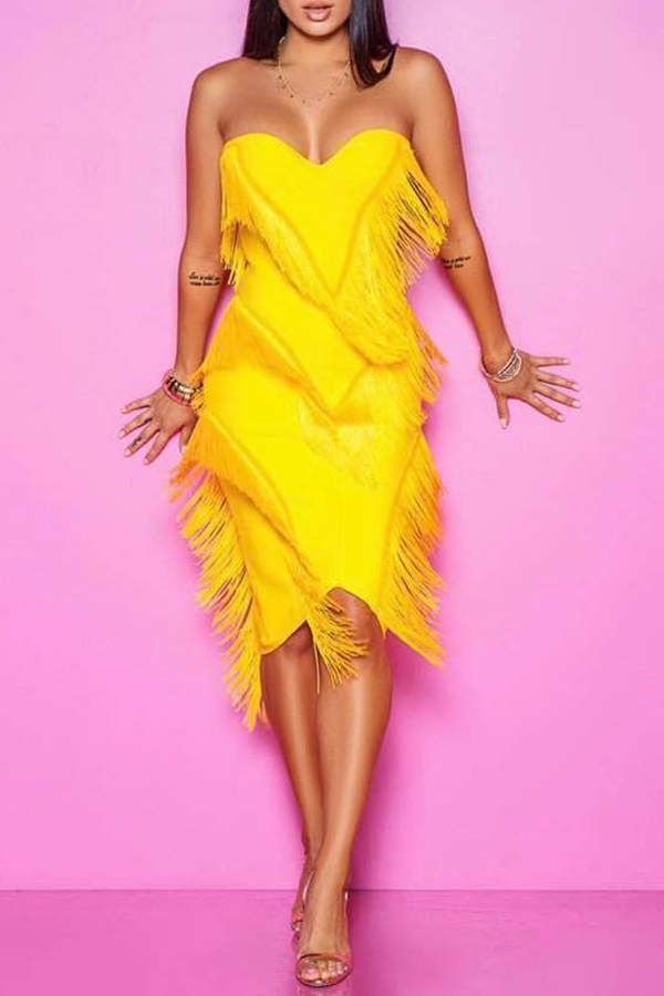 

Lovely Off The Shoulder Tassel Design Yellow Knee Length Dress(With Elastic)