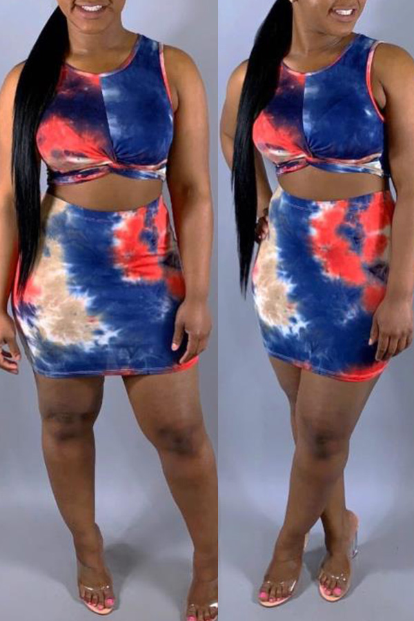 

Lovely Casual O Neck Printed Two-piece Skirt Set