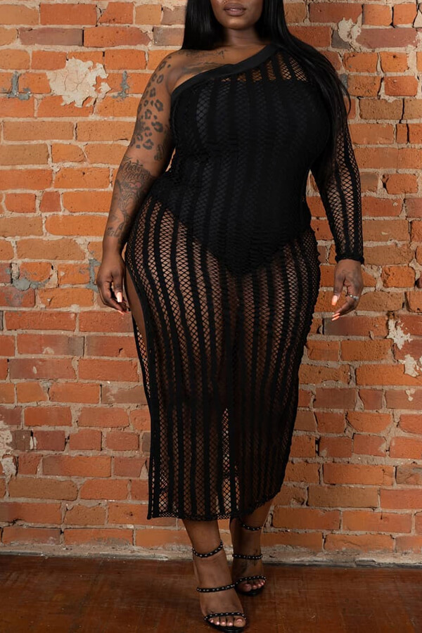 

Lovely Plus Size One Shoulder Hollow-out Black Cover-up