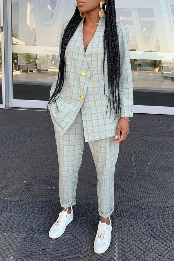 

Lovely Casual V Neck Grid Printed Light Green Two-piece Pants Set