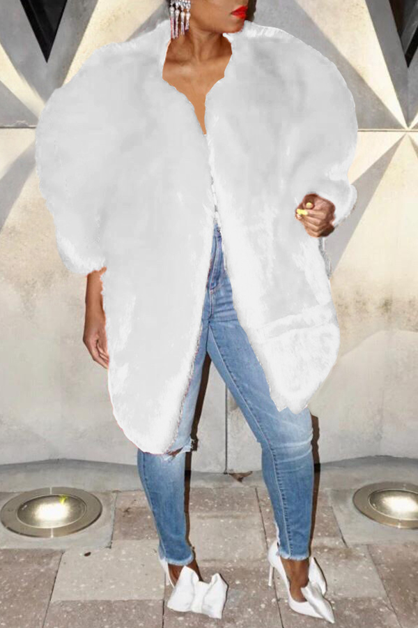 

Lovely Sweet Winter White Coat