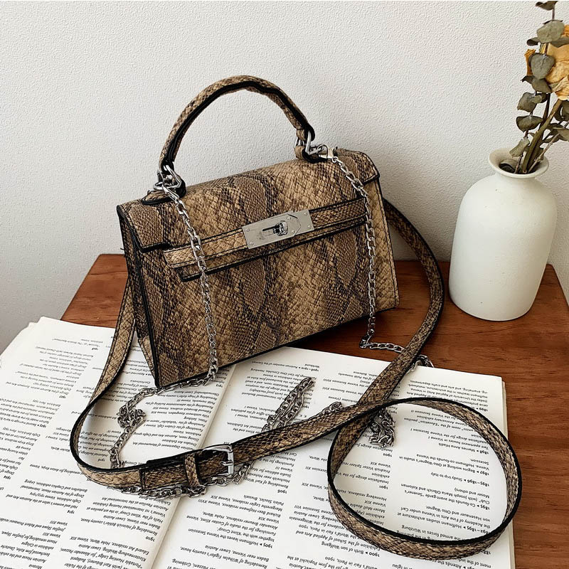 

Lovely Trendy Snakeskin Printed Crossbody Bag, Cobra