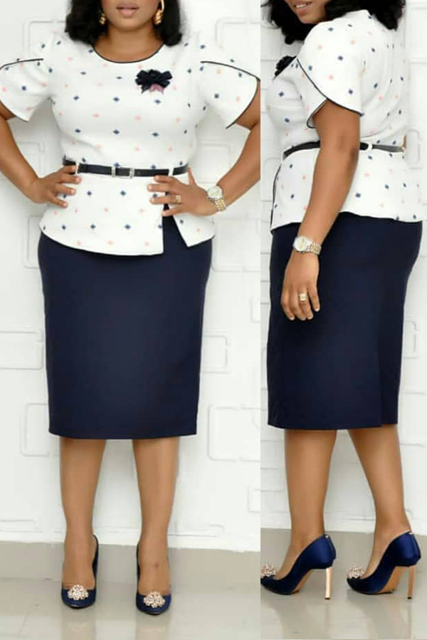 

Lovely Casual Dot Printed Dark Blue Plus Size Two-piece Skirt Set