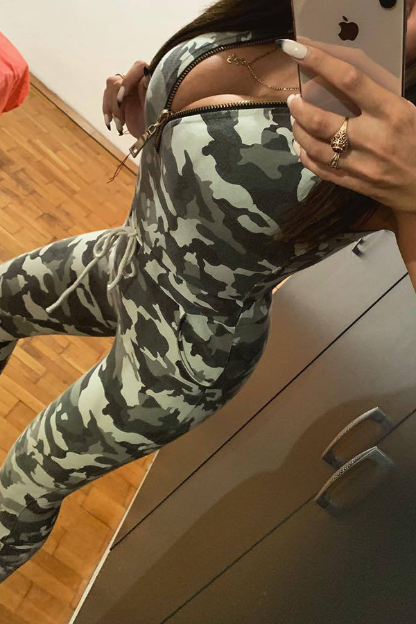 

Lovely Trendy Camouflage Printed Green One-piece Jumpsuit