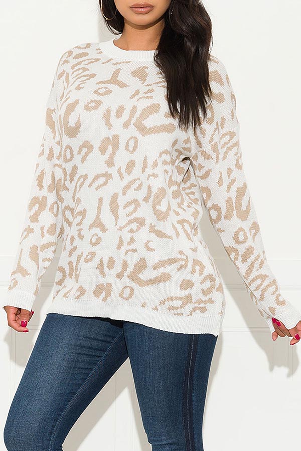

Lovely Casual O Neck Printed White Sweater