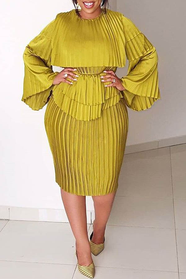 

Lovely Casual O Neck Ruffle Design Yellow Knee Length Dress