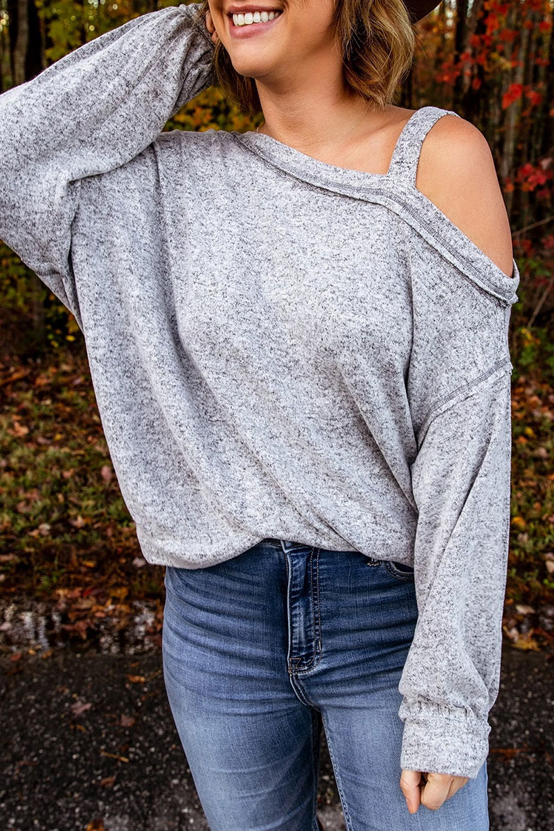

Lovely Dew Shoulder Grey T-shirt
