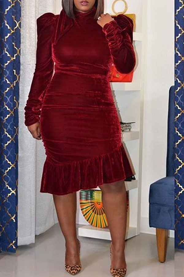 

Lovely Sweet Flounce Design Wine Red Knee Length Dress