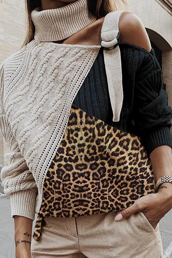 

Lovely Casual Turtleneck Patchwork Black Sweater