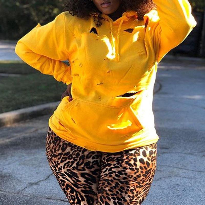 

Lovely Casual Hooded Collar Broken Holes Yellow Hoodie