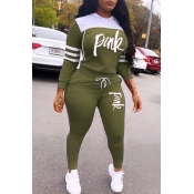 Lovely Casual Hooded Collar Letter Army Green Two-