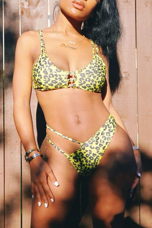 

Lovely Sweet Leopard Print Yellow Two-piece Swimwear