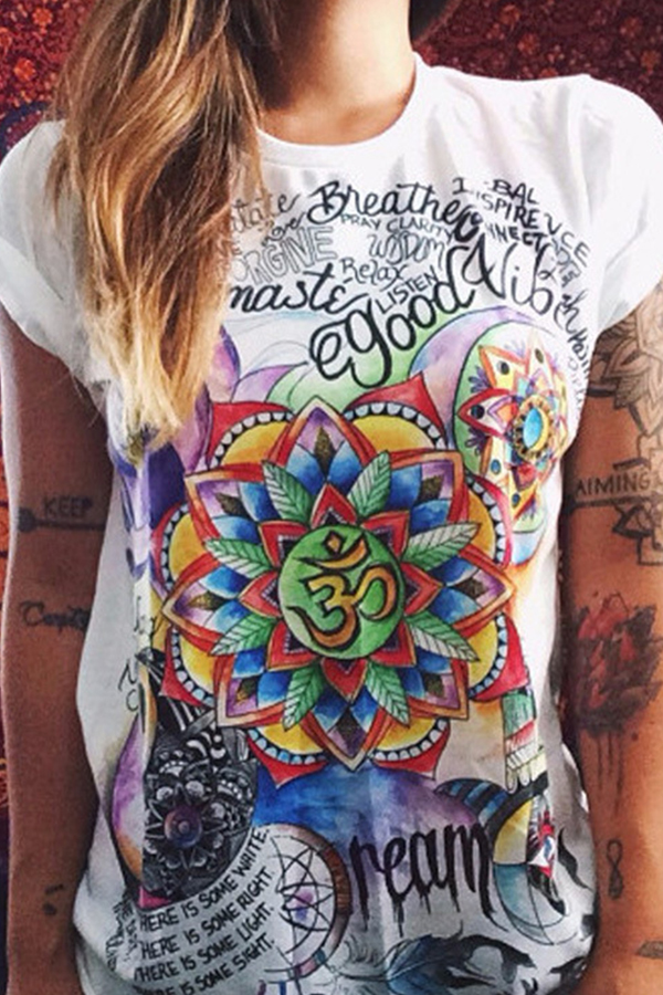 

Lovely Chic Basic Print White T-shirt