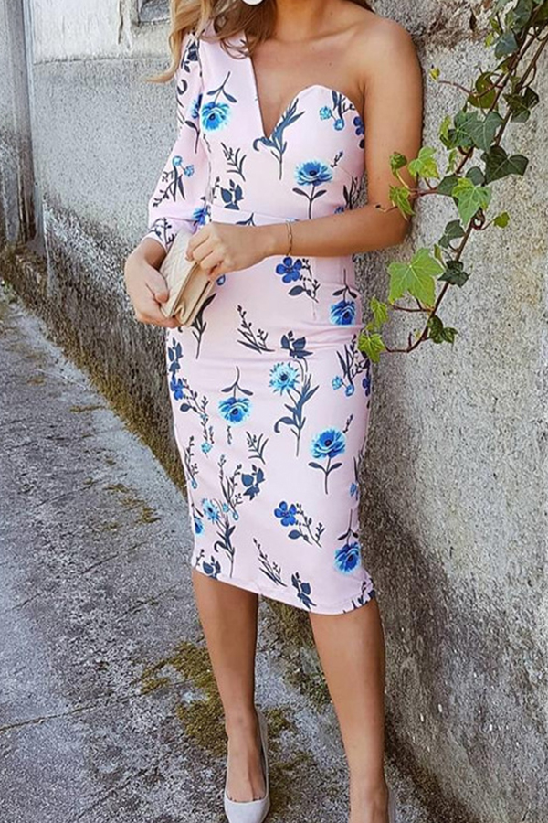 

Lovely Bohemian One Shoulder Print Light Pink Knee Length Dress