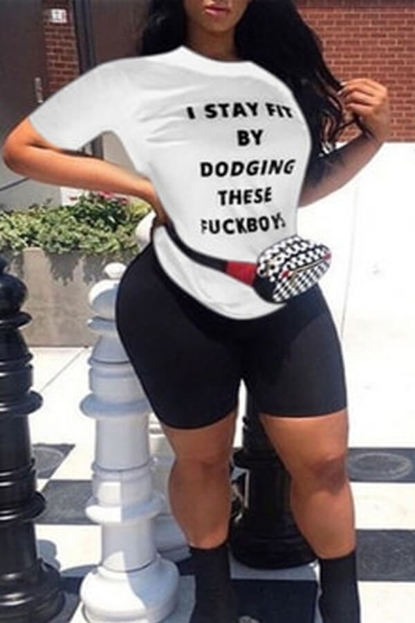 

Lovely Trendy Print White Two-piece Shorts Set