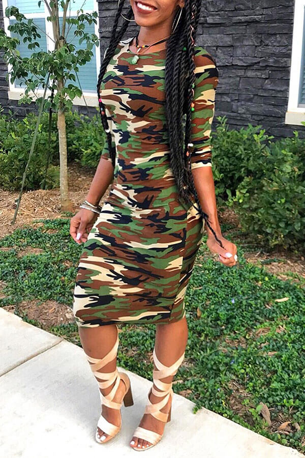 

Lovely Chic Camo Print Knee Length Dress