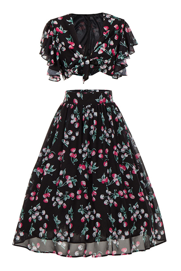 

Lovely Chic Floral Print Black Two-piece Skirt Set
