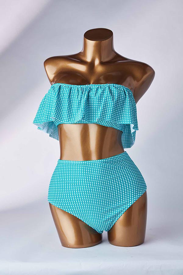

Lovely Flounce Green Two-piece Swimsuit