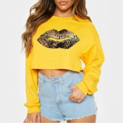 Lovely Casual Lip Print Yellow Hoodie
