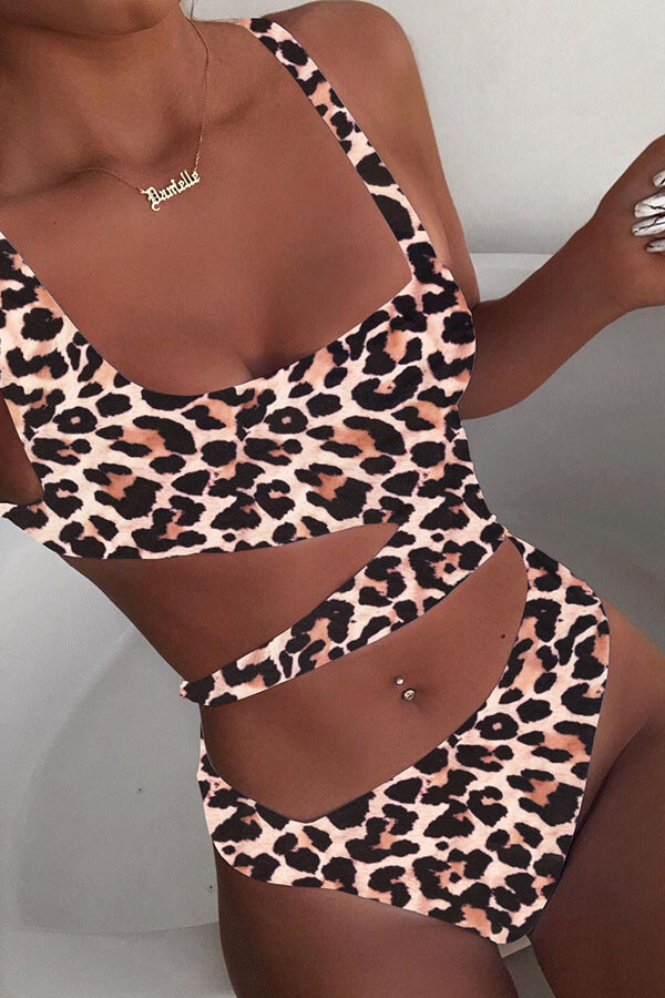 Lovely Hollow-out Leopard Print One-piece Swimsuit