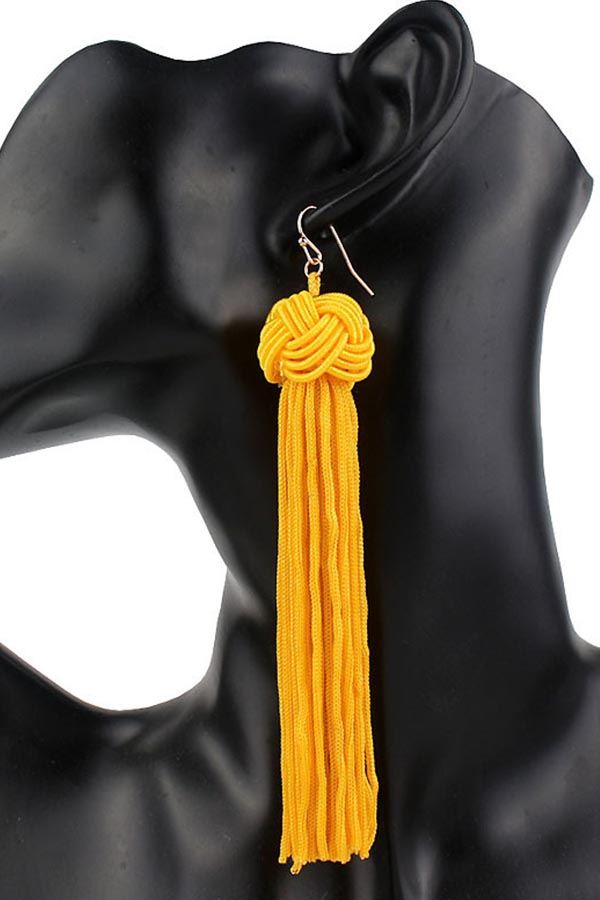 

Lovely Vintage Basic Yellow Earring