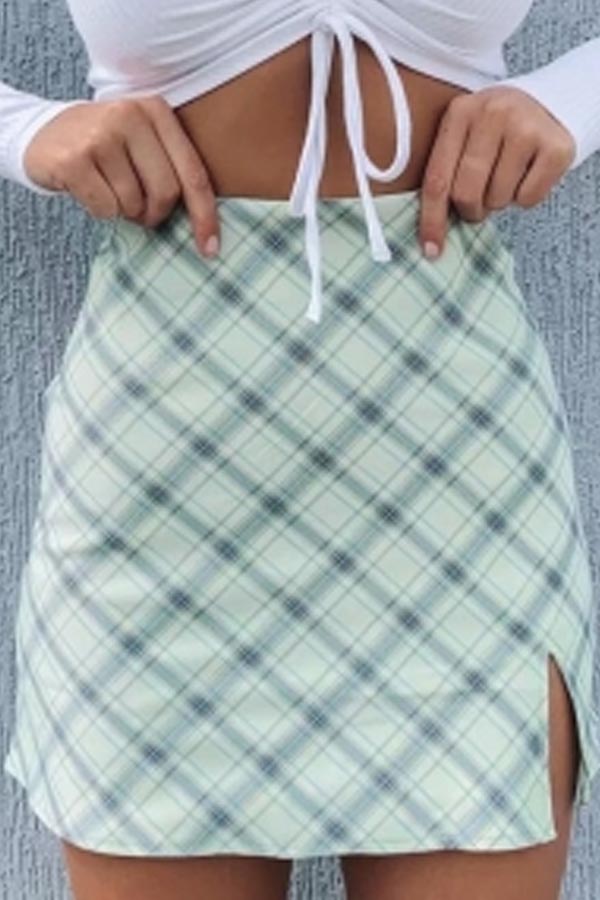 

Lovely Sweet Grid Print Green Skirt
