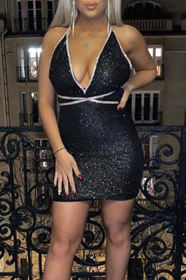 

Lovely Sexy V Neck Black Mini Dress