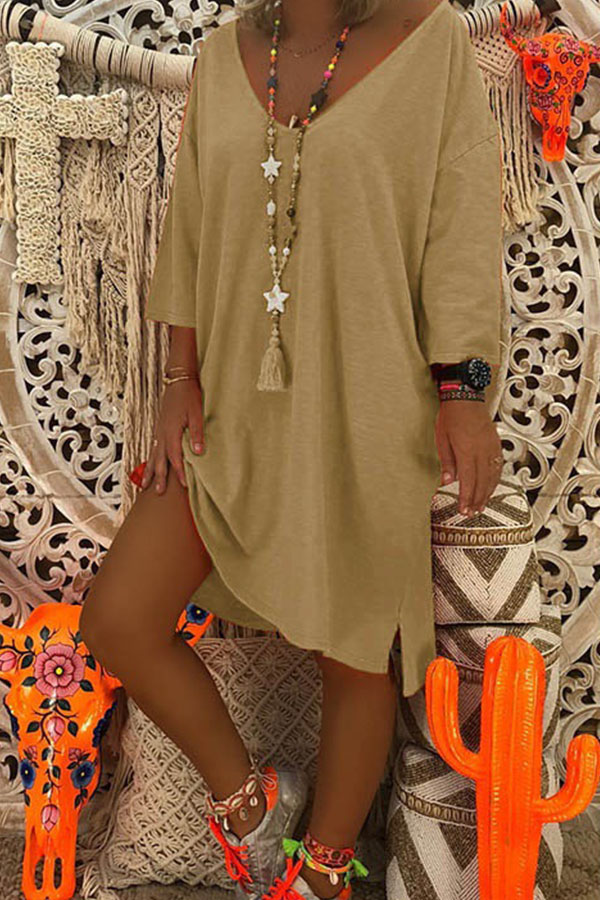 

Lovely Casual V Neck Loose Khaki Mini T-shirt Dress