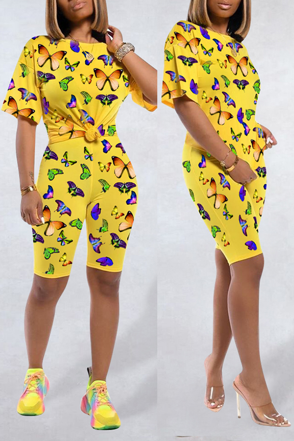 

Lovely Trendy Print Yellow Two-piece Shorts Set