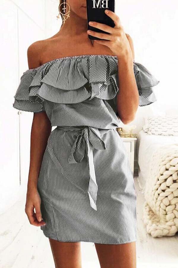

Lovely Trendy Flounce Design Black Mini Dress