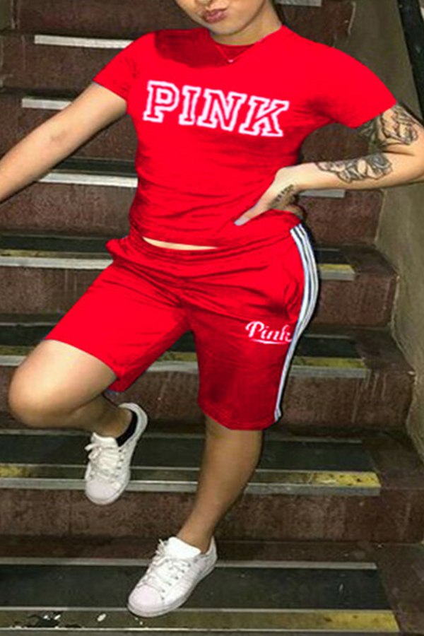 

Lovely Leisure Patchwork Red Two-piece Shorts Set