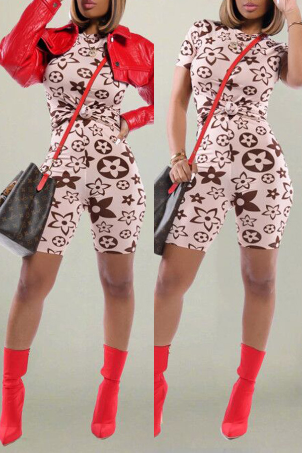 

Lovely Casual Print Khaki Two-piece Shorts Set