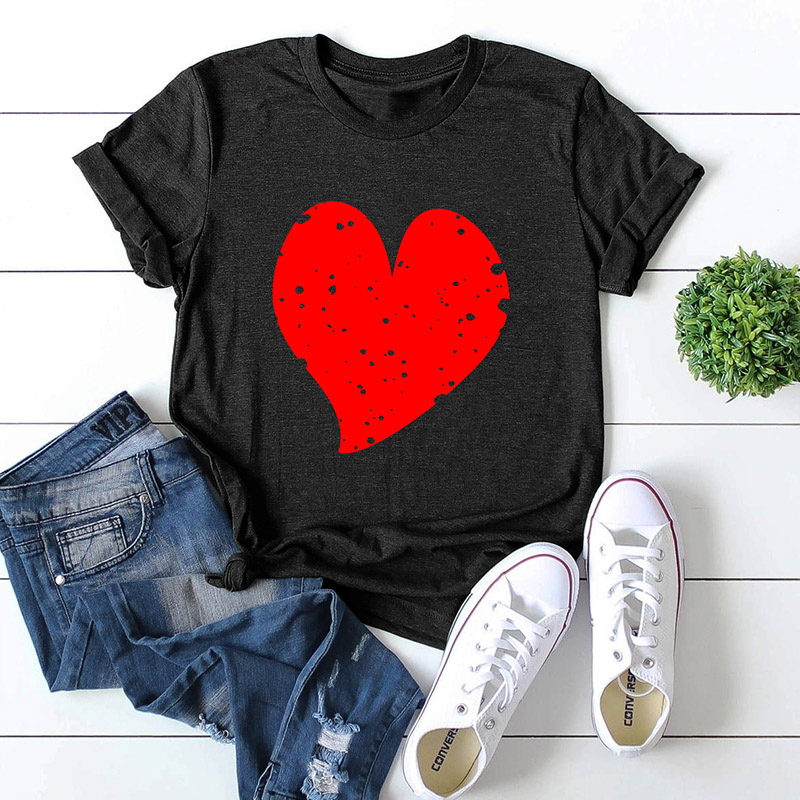 

Lovely Leisure Heart Print Black T-shirt