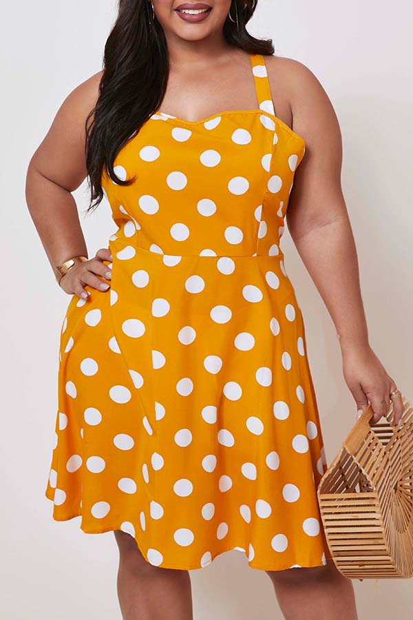 

Lovely Casual Dot Print Yellow Knee Length Plus Size Dress